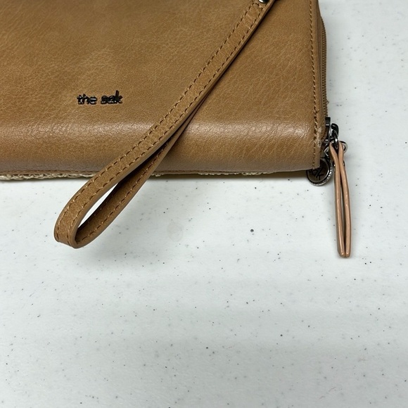 The Sac Tan and Cream Crochet Crossbody Bag - Picture 7 of 13